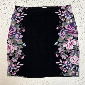 Black Floral Mini Skirt Size Small